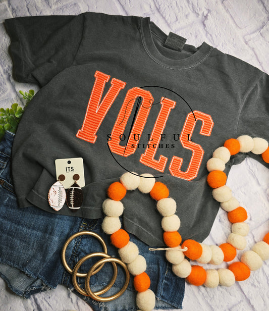 V•O•L•S Cropped Top Tee